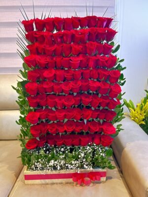 Arreglo por 100 rosas R69